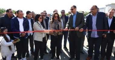 وزيرتا التخطيط والتنمية المحلية ومحافظ سوهاج يفتتحون محطة معالجة ثلاثية للصرف