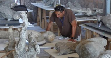 دراسة جديدة تكشف تفاصيل اللحظات الأخيرة لضحايا ثوران بركان فيزوف