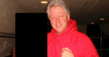 ظهر عاريا فى التسريبات.. بيل كلينتون فى مرمى نيران جيفرى إبستين.. صور