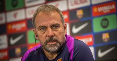  هانزي فليك مدرب برشلونة الإسباني