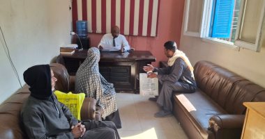 مدير تضامن الأقصر يستقبل شكاوى وطلبات المواطنين ويوجه بحلها لخدمة الأهالى