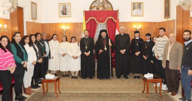 بطريرك الأقباط الكاثوليك يستقبل ممثلى المدارس والمؤسسات للتهنئة بعيد الميلاد