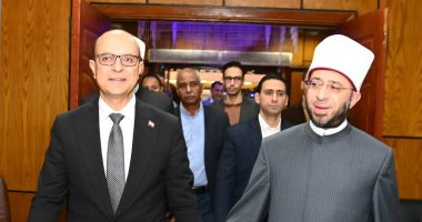 رئيس جامعة أسيوط يلتقى وزير الأوقاف لبحث سبل التعاون العلمى والتوعوى