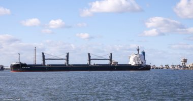 27 سفينة بضائع إجمالي حركة السفن بميناء دمياط اليوم