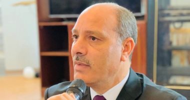 مدير تعليم الإسكندرية يعقد اجتماعا مع مديرى المدارس الخاصة ويشدد على وضع كاميرات