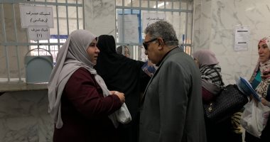 محافظ الدقهلية يتفقد عيادة ابن لقمان للتأمين الصحي 