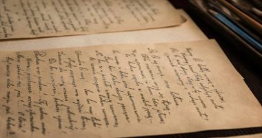 معلمة صينية تخفى وفاة طالب وتطلب من زملائه كتابة رسائل وداع