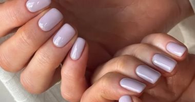 5 ألوان تريندى فى 2026 تناسب الأظافر القصيرة.. لمظهر جذاب وعملى 