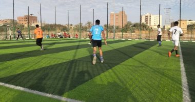 استمرار تصفيات كرة القدم ضمن أولمبياد المحافظات الحدودية بقطاع الداخلة