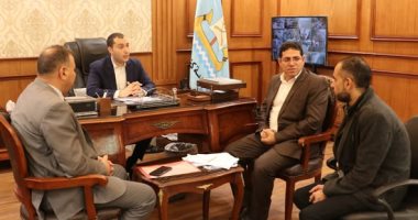 محافظ كفر الشيخ يوجه ببحث عدد من طلبات وشكاوى المواطنين