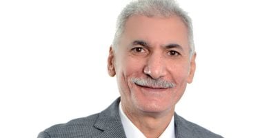 شريف صالح بعد فوزه بـ سرد الذهب: الجوائز إنصاف للكُتَّاب