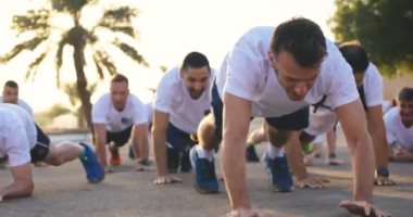 تدريب ماكرون