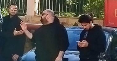 تشييع جثمان الماكيير محمد عبد الحميد بحضور مصطفى خاطر وأحمد دواد