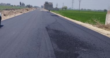 انطلاق المرحلة الثانية من رصف طريق مصرف صان الحجر بالشرقية.. تفاصيل