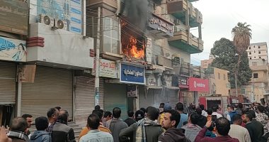 خروج 5 من المصابين بحريق محل فى طهطا بعد تحسن حالتهم الصحية