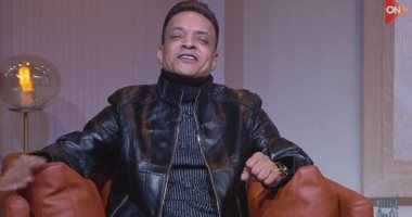 طارق الشيخ يسترجع ذكريات زمن العمالقة في برنامج كلمة أخيرة