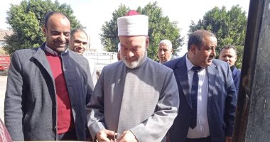 رئيس المنطقة الأزهرية بسوهاج يفتتح المعرض السنوى للتربية الفنية بجهينة