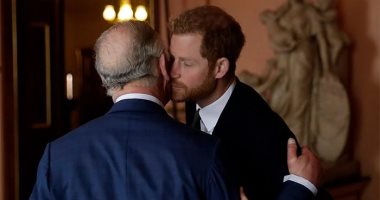 الأمير هارى ووالد الملك تشارلز