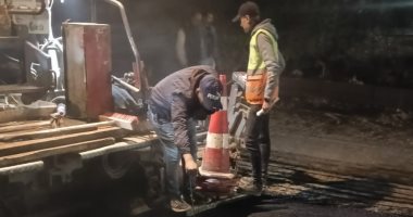 محافظ القليوبية يتابع أعمال رصف شارع امتداد أحمد حلمى بغرب شبرا الخيمة.. صور