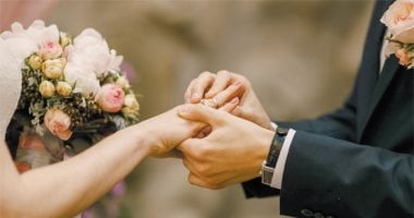 الزواج يتراجع لأول مرة منذ سنوات