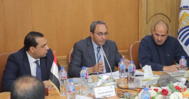 محافظ قنا يعقد اجتماعًا موسعًا للاستعداد لانطلاق الموجة الـ28 لإزالة التعديات