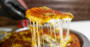 طريقة عمل الكنافة بالجبنة بخطوات سهلة وبسيطة