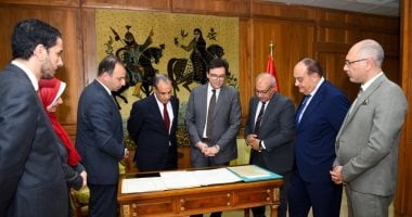 وزير الثقافة: نستخدم أحدث التقنيات فى ترميم وحفظ المخطوطات النادرة