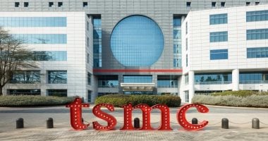  آبل في مأزق.. نقص إنتاج شرائح 2 نانومتر تهدد آيفون 18