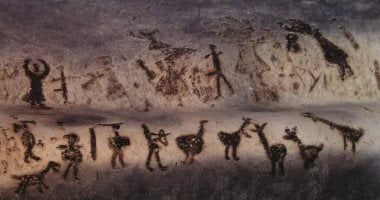 العثور على منسوجات عمرها 5000 عام فى كهف ببلغاريا