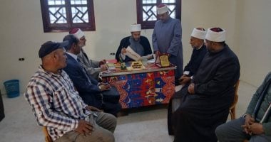مدير أوقاف شمال سيناء يفاجئ العاملين بإدارة رمانة بجولة ميدانية 