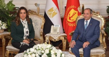 محافظ بورسعيد يستقبل وزيرة التنمية المحلية لتفقد عدد من مشروعات التطوير