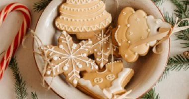 طريقة عمل بسكويت الكريسماس.. اعمليه فى البيت ووفرى فلوسك