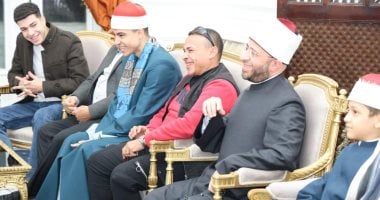 نجوم حلقة الجمعة من دولة التلاوة في ضيافة وزير الأوقاف.. صور