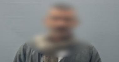 الداخلية تضبط شخص يوجه الناخبين بمحيط لجان أبو حمص