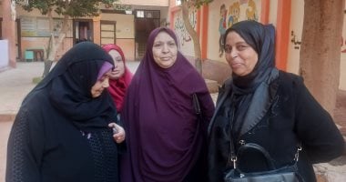 سيدات بسوهاج عقب المشاركة فى الانتخابات: واجب وطنى وانتخبنا حبا فى مصر