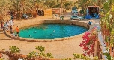 السباحة في عين كليوباترا بواحة سيوة