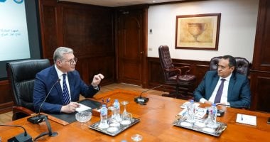 وزير البترول يعقد اجتماعا لمتابعة وتعجيل مشروعات زيادة إنتاج الغاز بالعام الجديد