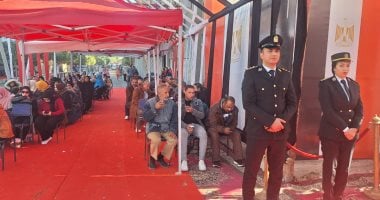 توافد الناخبين على اللجان في اليوم الثاني من جولة الإعادة بالدائرة الثالثة.. فيديو