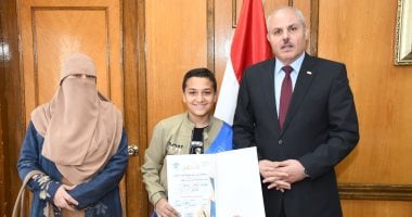 جامعة قناة السويس تكرّم أبناء أعضاء هيئة التدريس والعاملين تقديرًا لتفوقهم العلمي