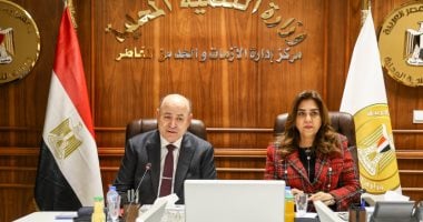 وزيرة التنمية المحلية ومستشار رئيس الجمهورية يجتمعان مع المحافظين..اعرف السبب