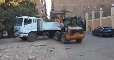 رفع 30 طن من القمامة والمخلفات الصلبة والأتربة بشوارع حى شرق سوهاج