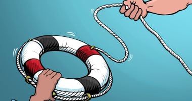 قوافل «زاد العزة».. طوق نجاة للأشقاء بغزة فى كاريكاتير اليوم السابع