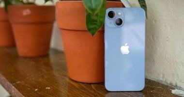قبل ما تدفع جنيه.. حرف واحد فى آيفون المستعمل يكشف تاريخ انتاجه الحقيقى 