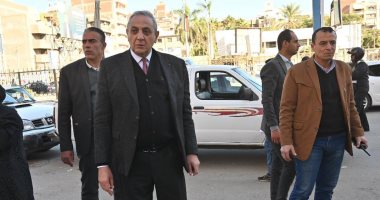 محافظ الغربية يجوب شوارع طنطا ويتابع الاستعدادات لاستقبال العام الجديد