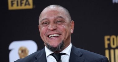 روبرتو كارلوس يجرى جراحة خطيرة فى القلب