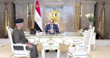 الرئيس السيسى يستقبل القائد العام للقوات المسلحة وزير الدفاع والإنتاج الحربي