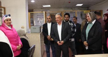 محافظ الإسماعيلية يتفقَّد مقر الوحدة المحلية لحى ثان لمتابعة سير العمل.. تفاصيل