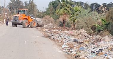 حملات لتجميل مدينة القنطرة شرق بالإسماعيلية ورفع القمامة فى حى الغطوس