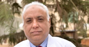 محافظ الدقهلية يهنئ الدكتور محمد عبدالوهاب لاختياره رجل العام بالشرق الأوسط