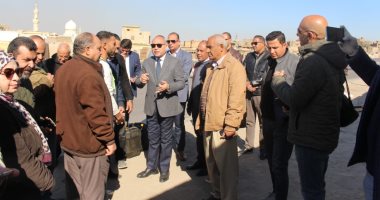 ​محافظ القاهرة يتفقد أعمال ترميم سور مجرى العيون وميدان السيدة عائشة